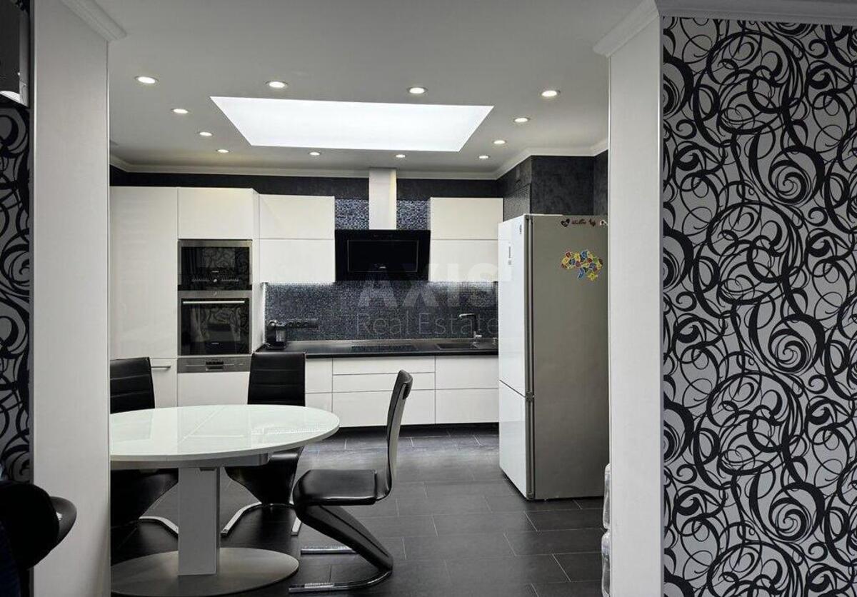 3k apartment vul. Gryshka Myhajla 956455