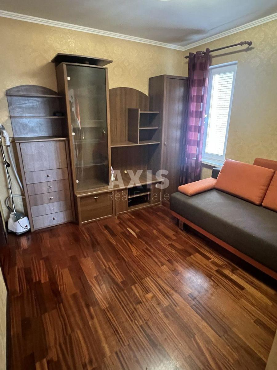 2к квартира пр-т Гонгадзе Георгия 18З335355