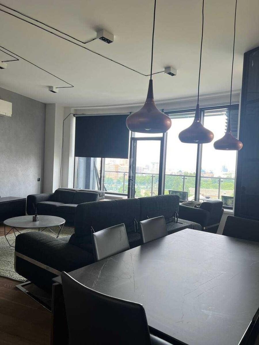 3k apartment vul. Jevgena Konoval'cja 26А1