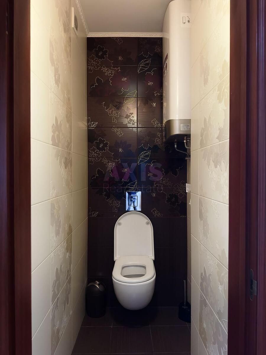 2k apartment vul. Naumova Generala 666