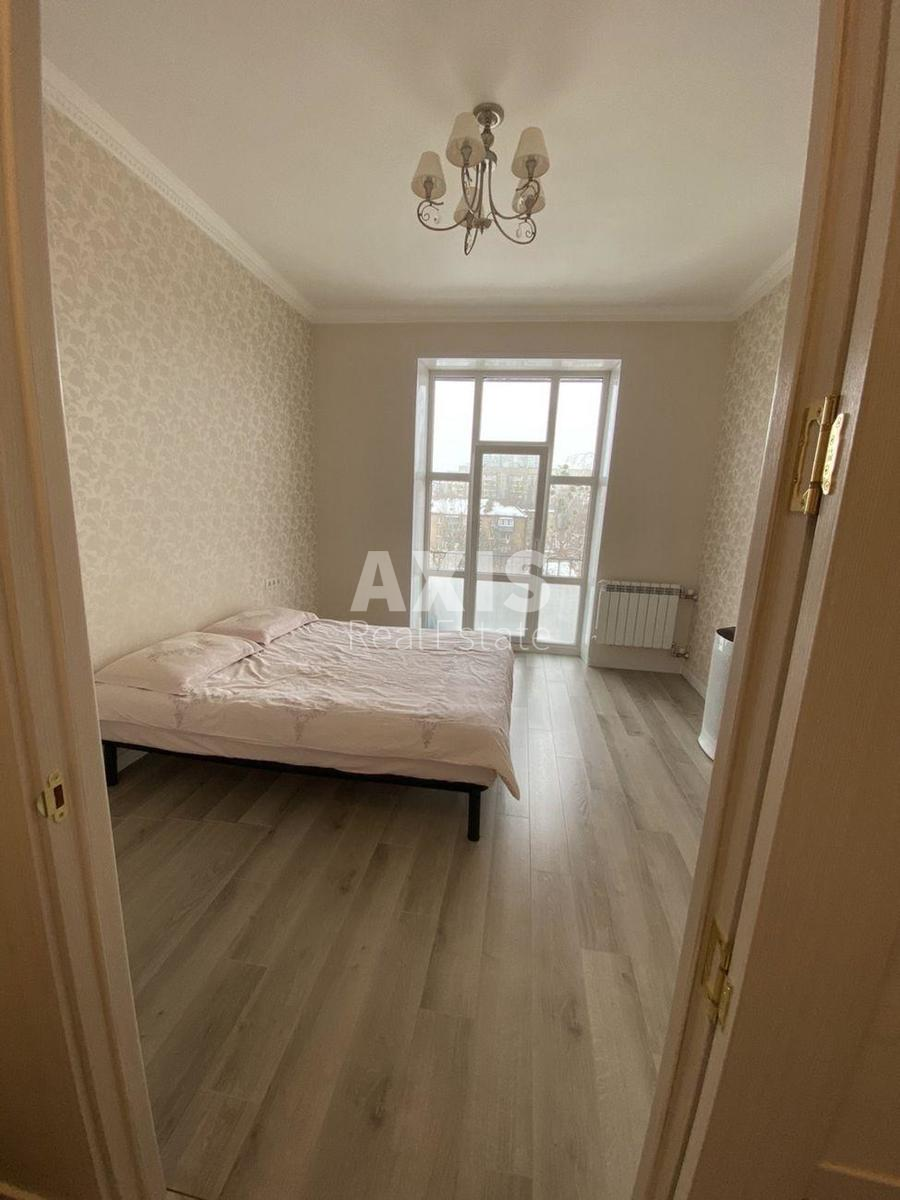 2k apartment prov. Filatova Akademika 3/1329491