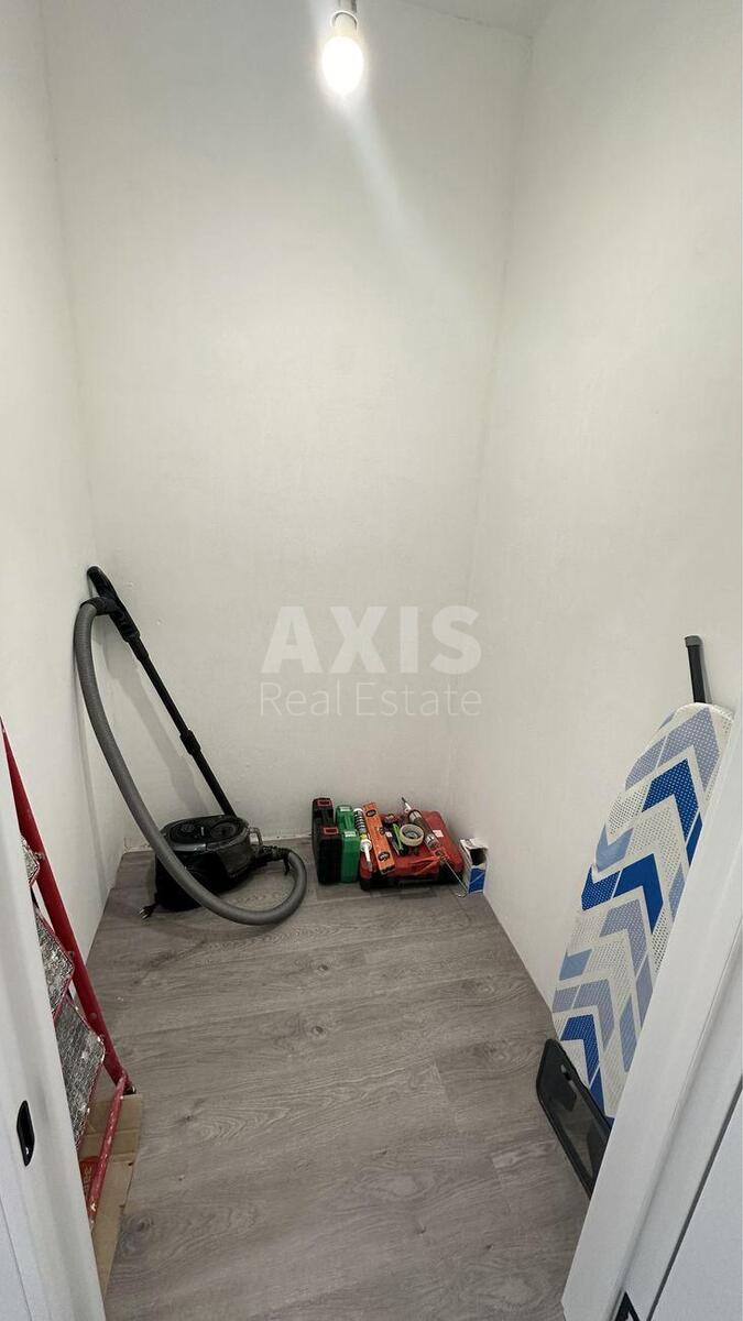 1k apartment vul. Metrologichna 1097