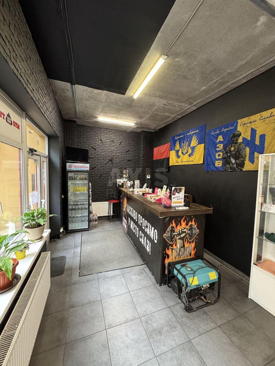 Объект торговли ул. Евгения Коновальца 36Е, 323м2620930