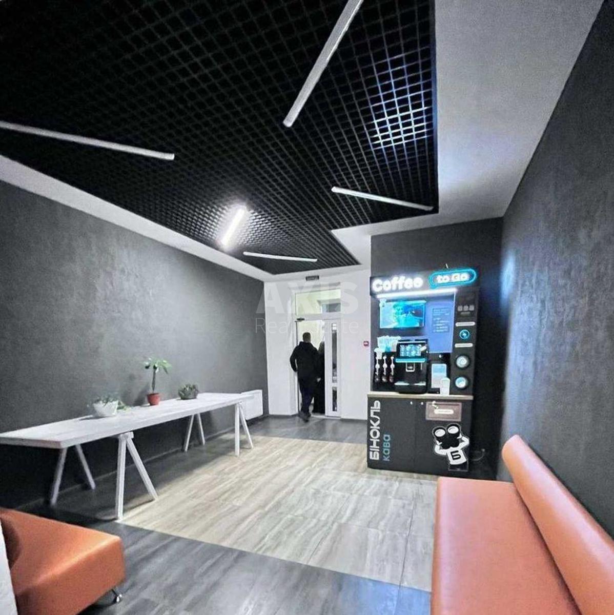1k apartment vul. Berezhans'ka 1510
