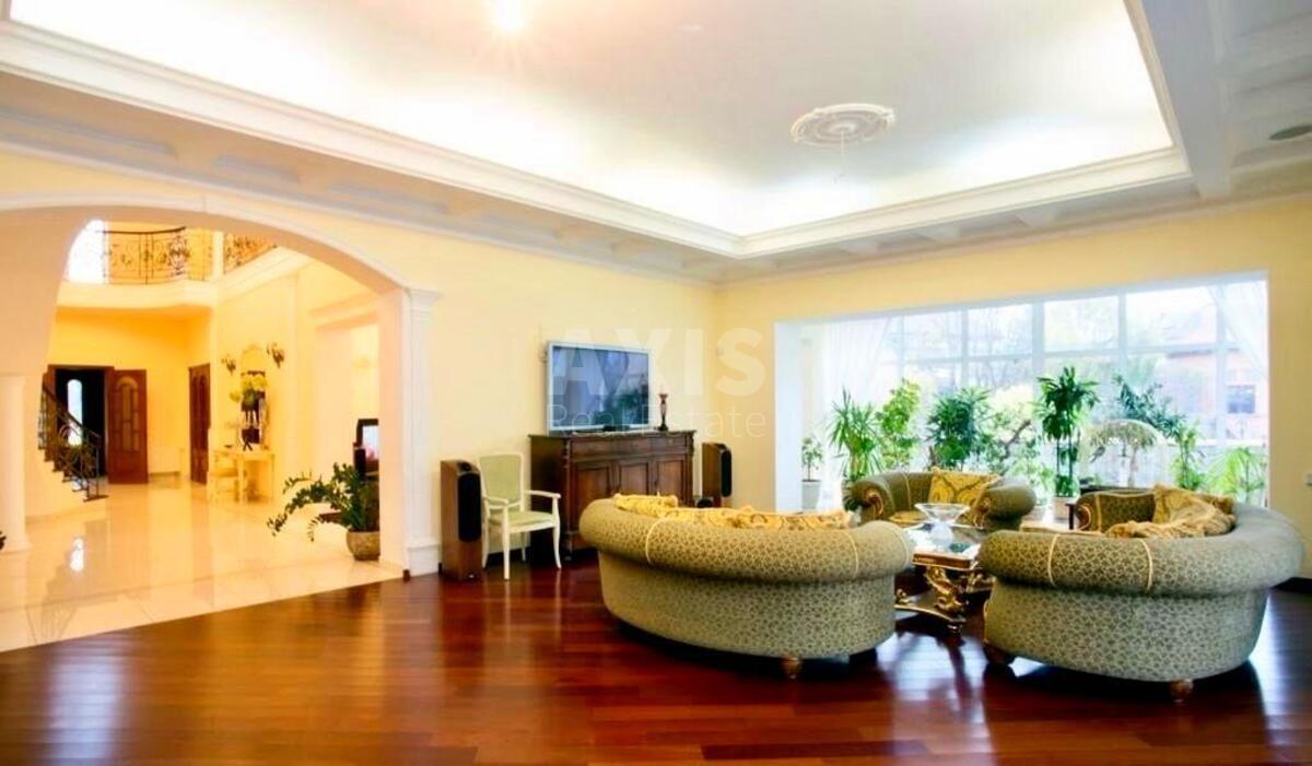 House vul. Sadova 96-a, 700m2, Kyiv city595191