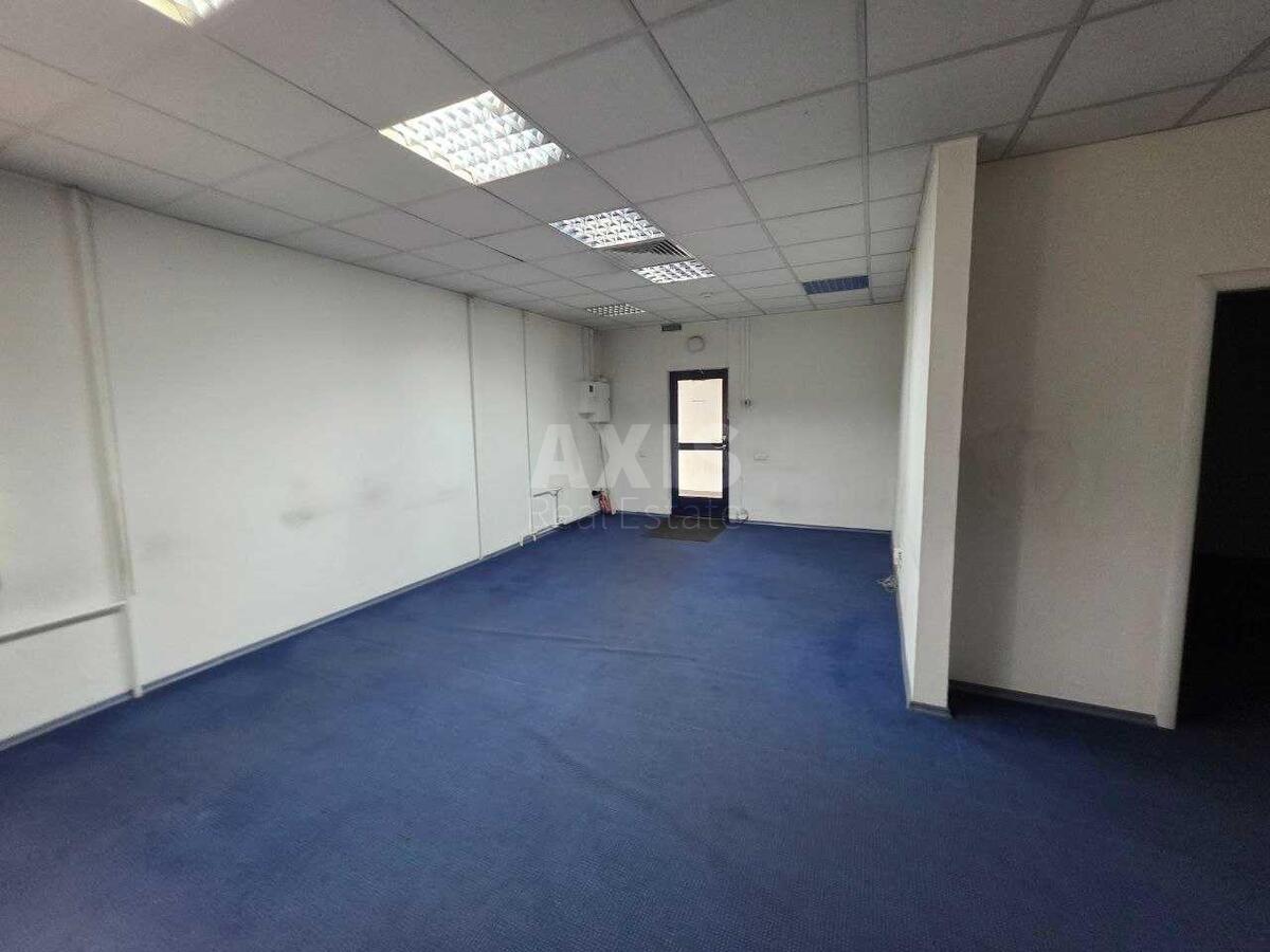 Office dor. Velyka Kil'ceva 22, 326m25923510