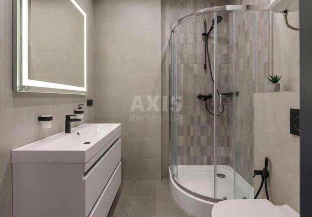 2k apartment vul. Instytuts'ka 184