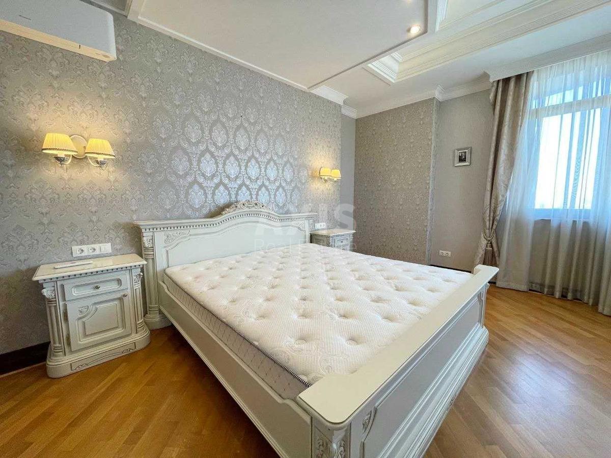 3k apartment vul. Saperne Pole 3