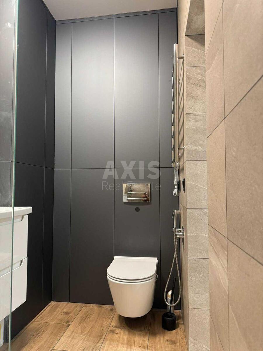 3k apartment vul. Berezhans'ka 15633909