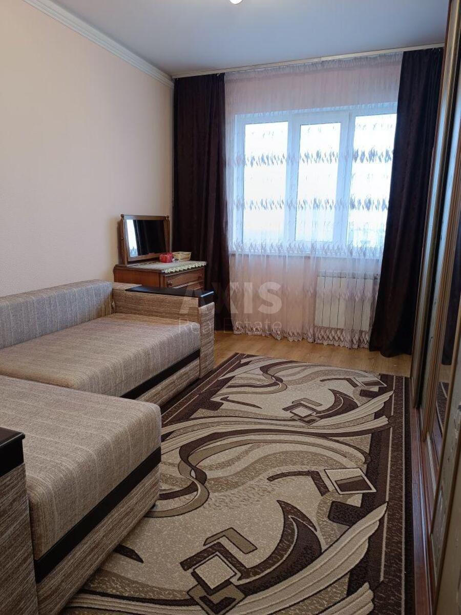 3k apartment pr-t Glushkova Akademika 4513