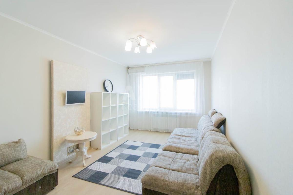 3k apartment vul. Zabolotnogo Akademika 15Г
