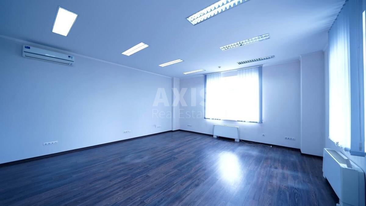 Office vul. Antonovycha 33В, 145m2634194