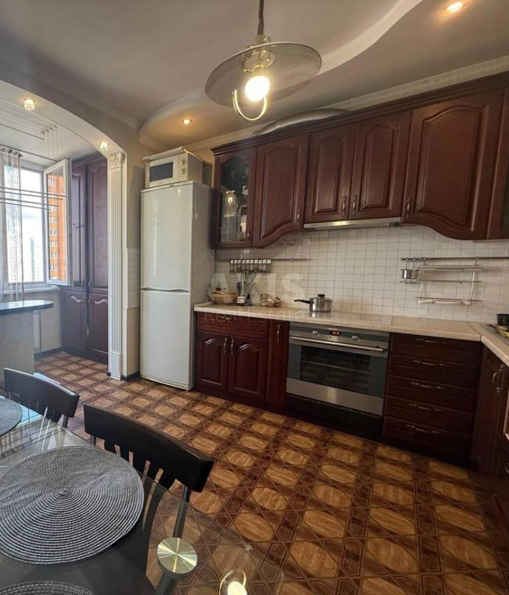 2k apartment vul. Zaval'na 10