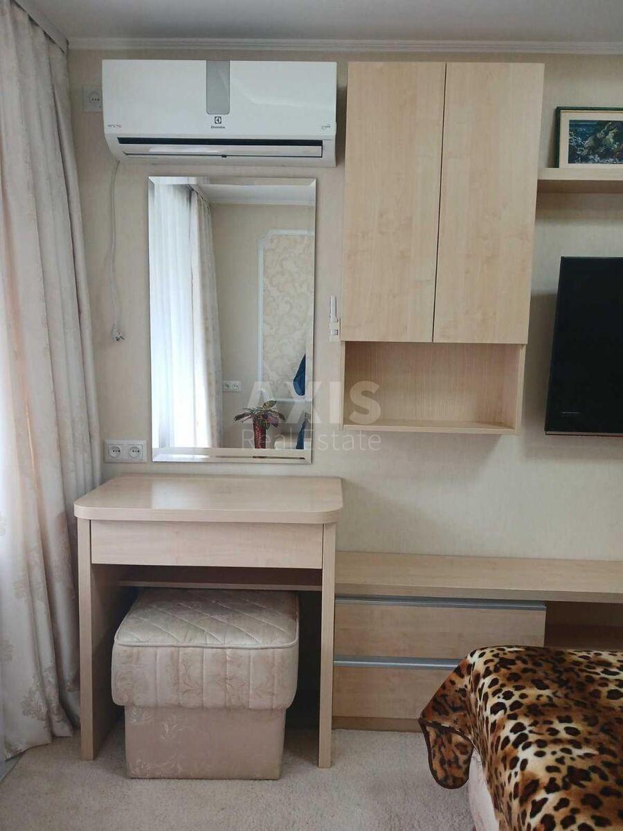 2к квартира пр-т Голосеевский 1107