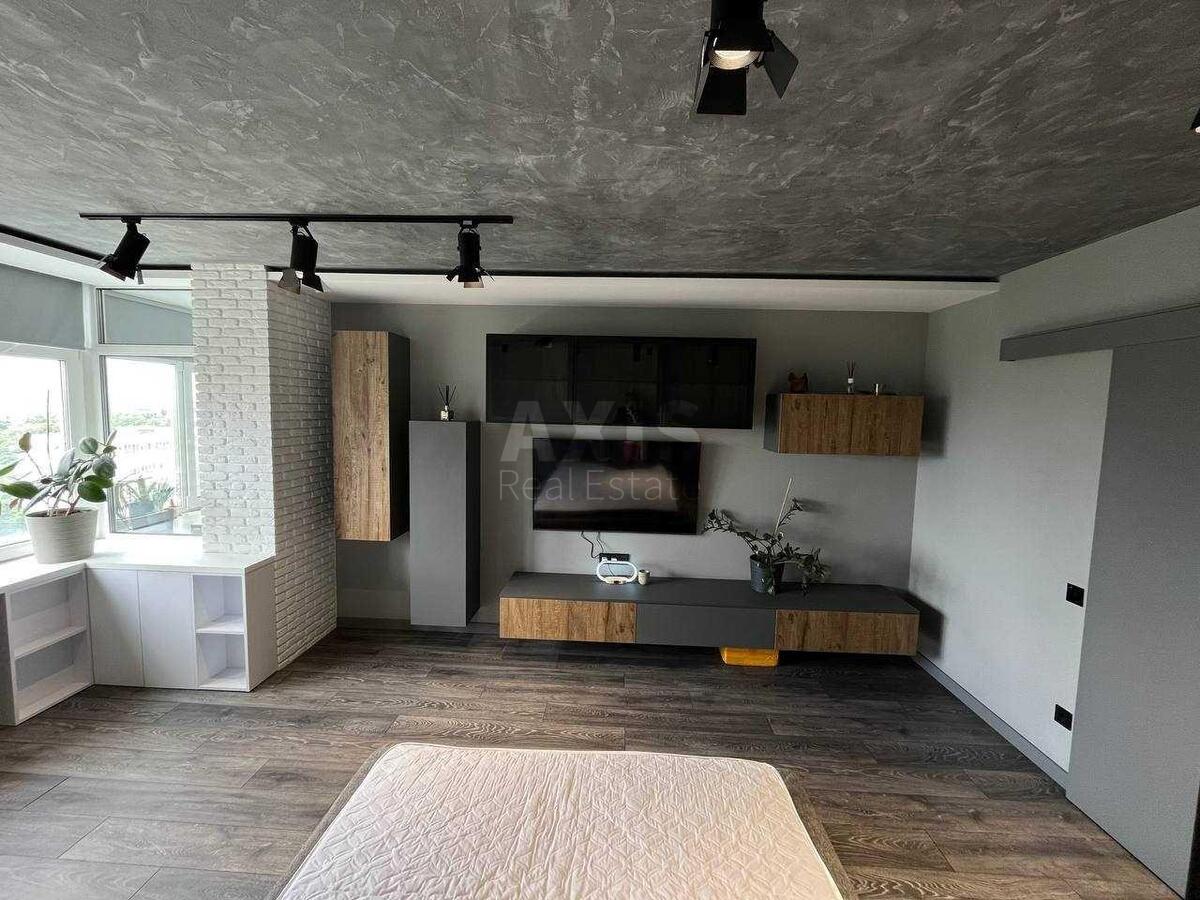2k apartment vul. Lypkivs'kogo Vasylja Mytropolyta 37Г561308