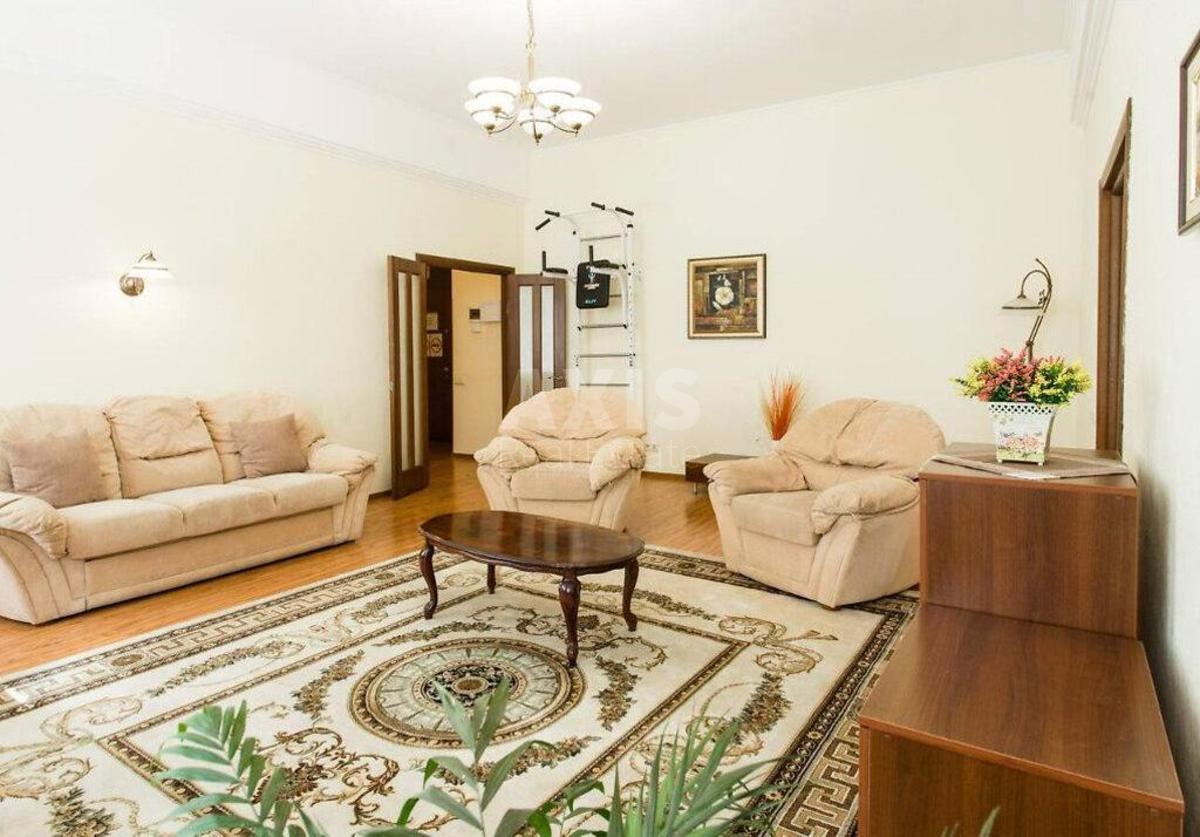 2k apartment vul. Hreshhatyk 157