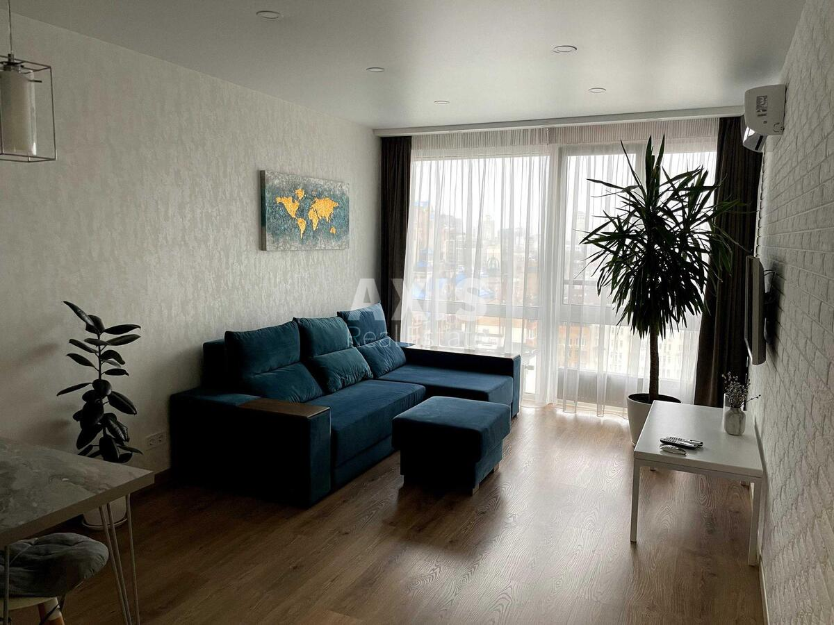 1k apartment vul. Zlatoustivs'ka 300