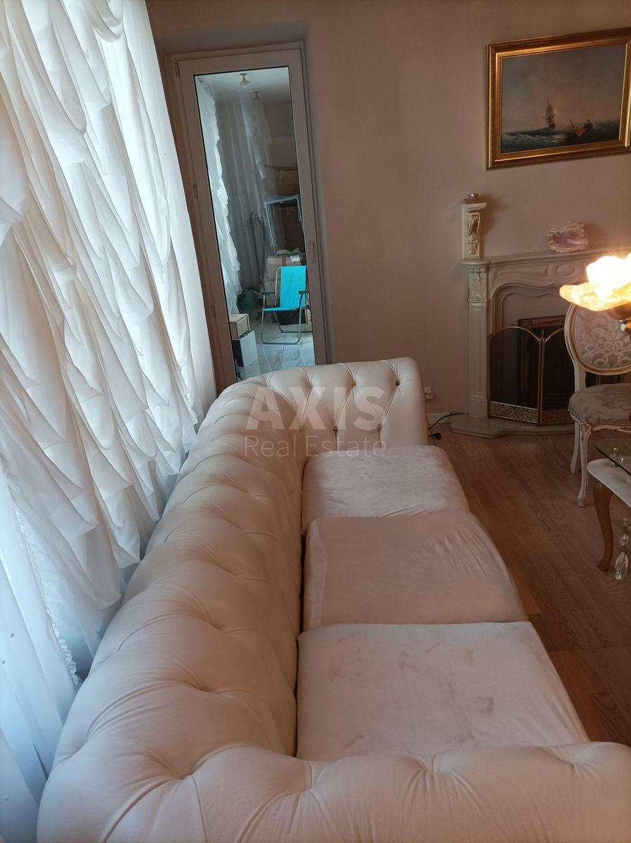2k apartment vul. Poltavs'ka 10