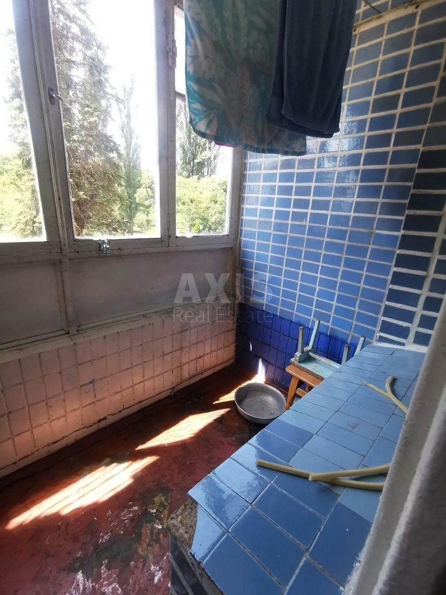 3k apartment nab. Rusanivs'ka 1011