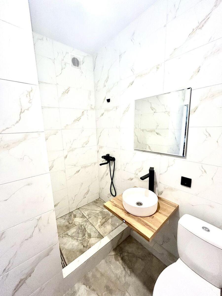 1k apartment vul. Strokacha Tymofija 98