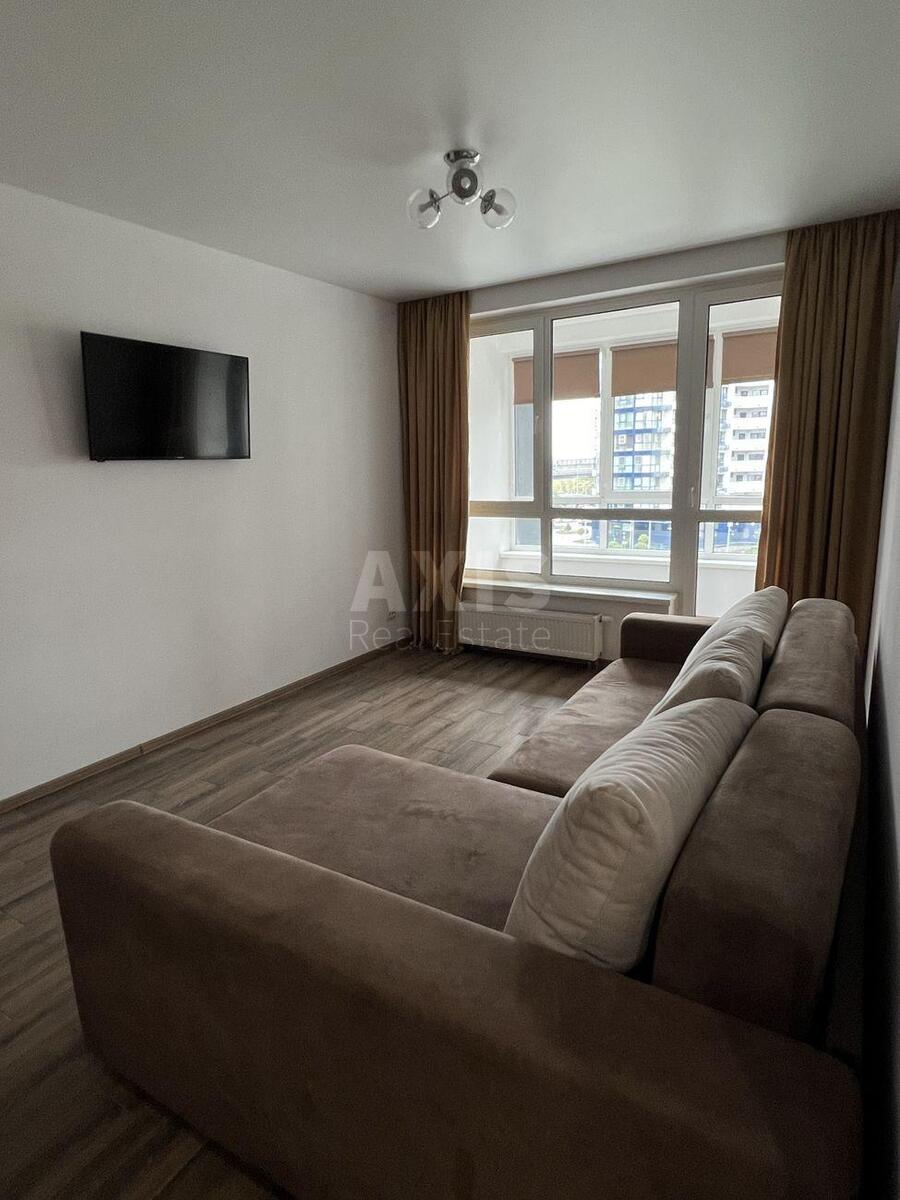 1k apartment vul. Zarichna 1597580