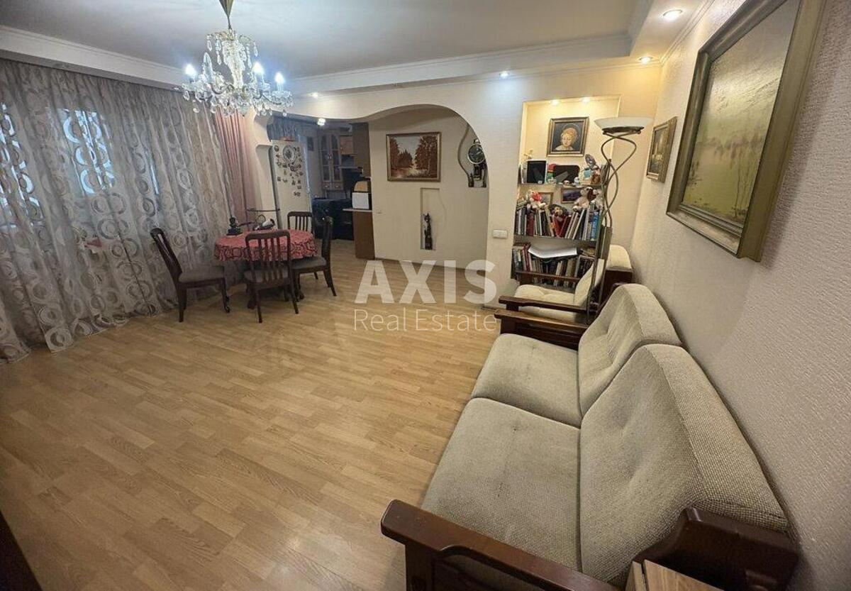 3k apartment vul. Kovpaka 4585414