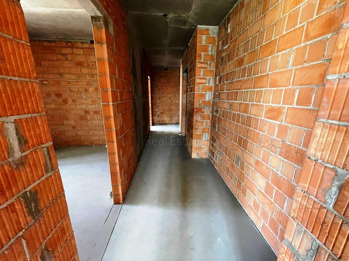 3k apartment vul. Zarichna 12