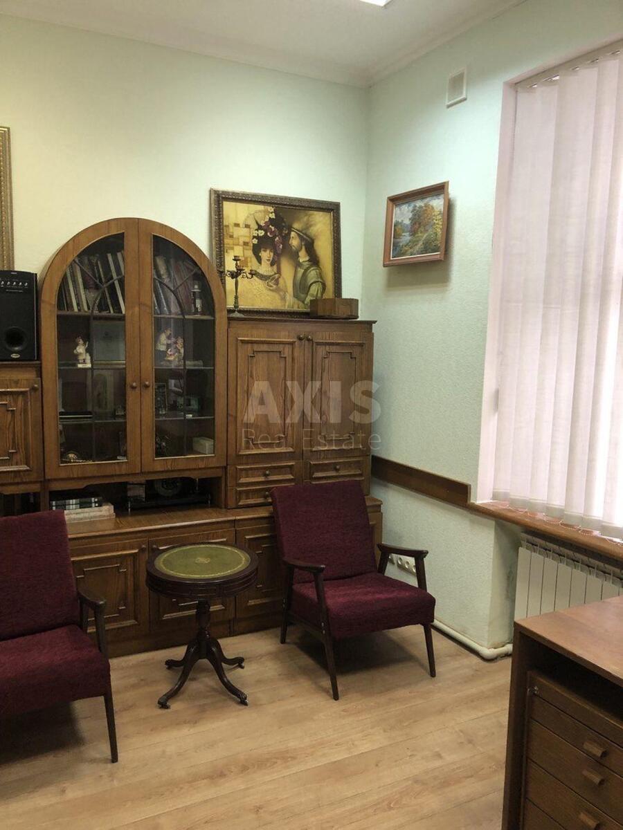 2k apartment vul. Bul'varno-Kudrjavs'ka 9