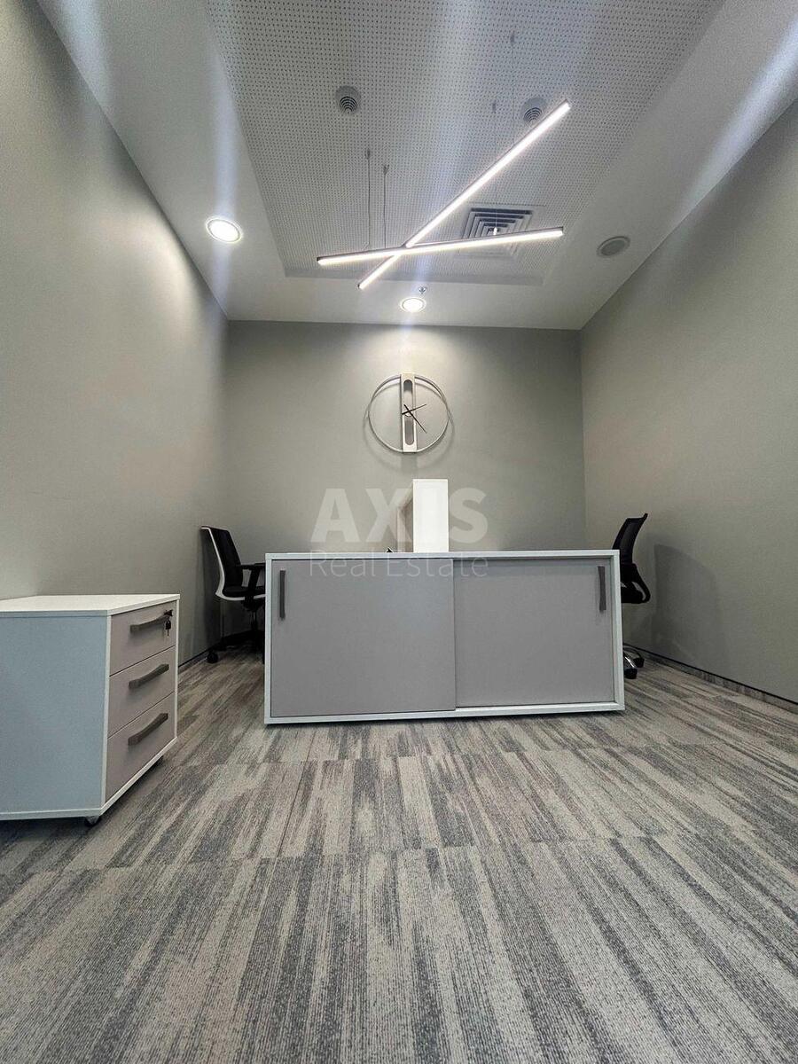 Office vul. Strutyns'kogo Sergija 13/15, 130m2570656