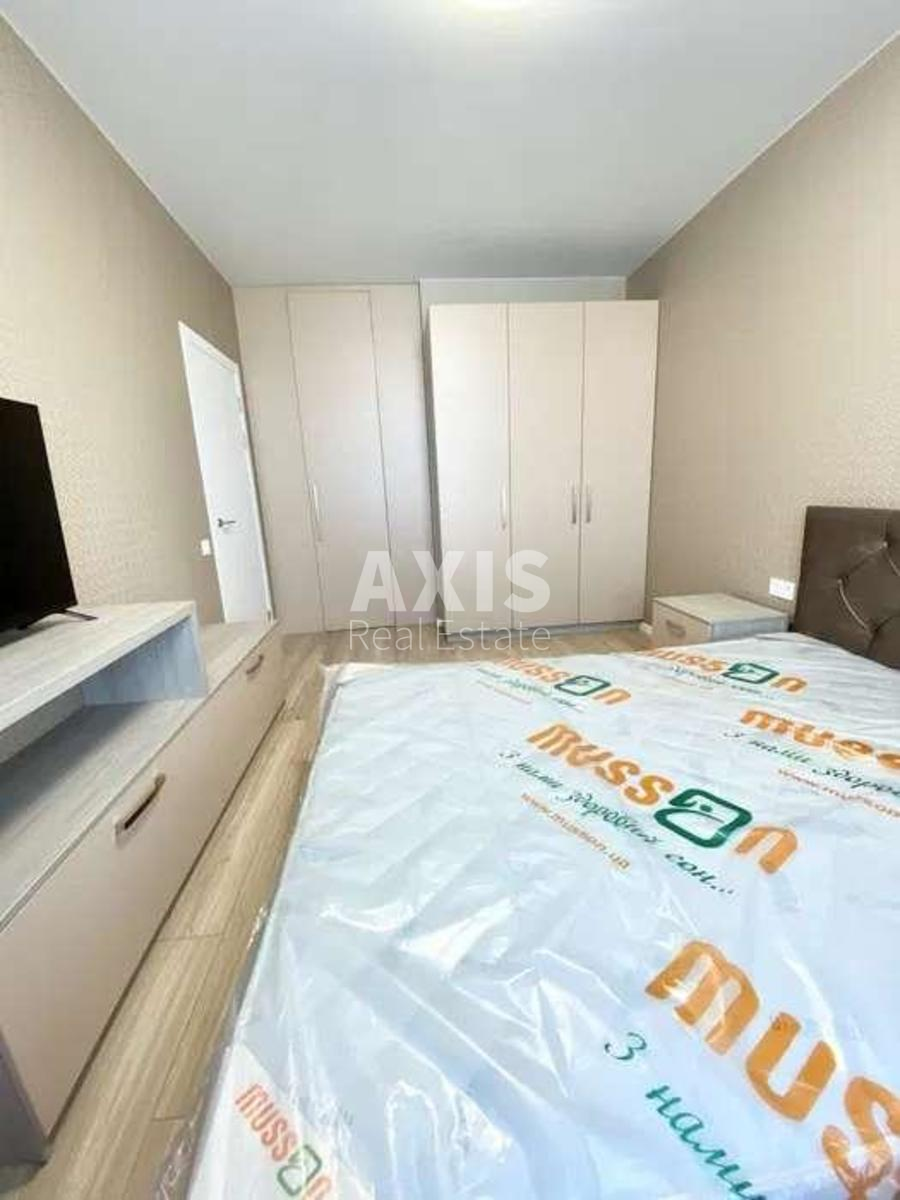 1k apartment vul. Berezhans'ka 15299781