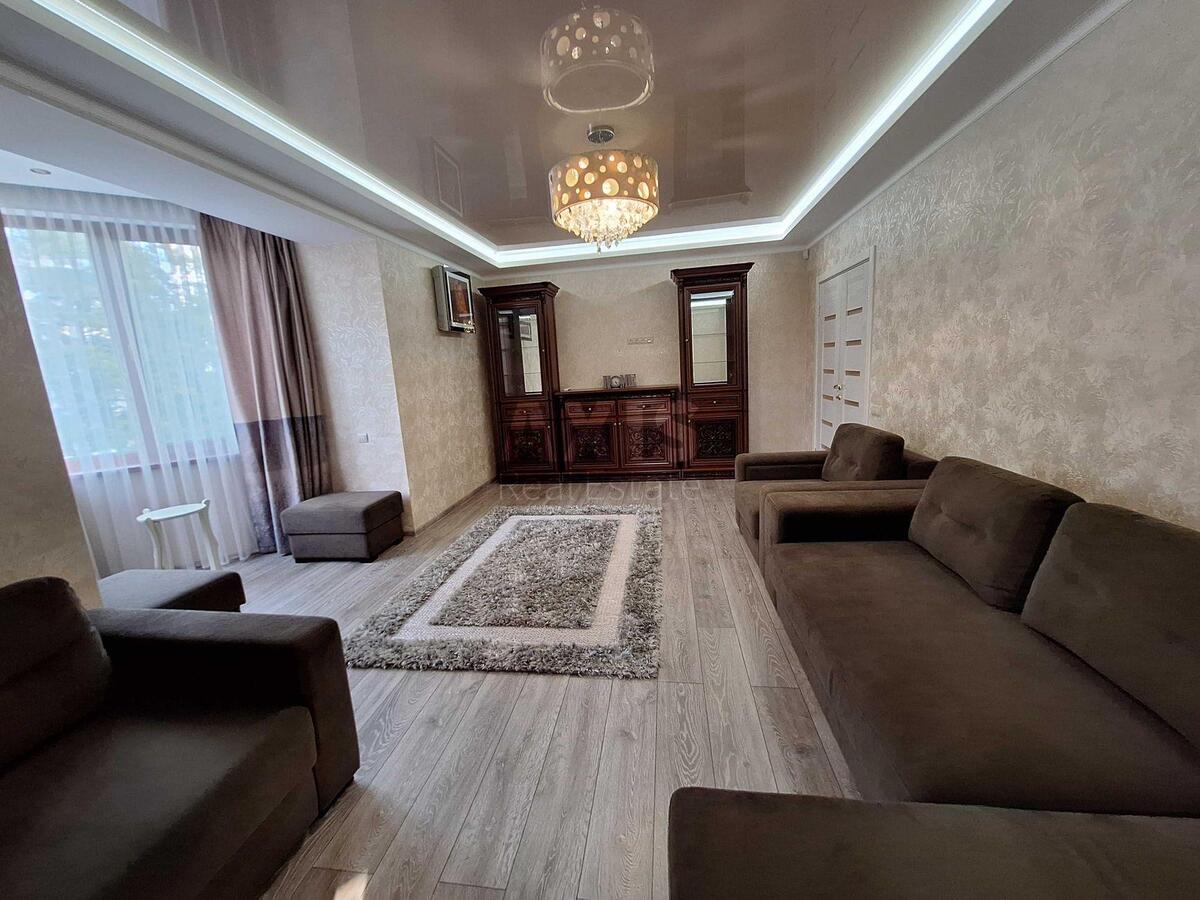 2k apartment vul. Chervonotkac'ka 18Б564902