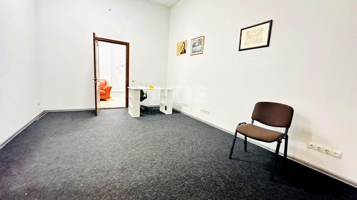 Office vul. Petrivs'ka 19, 150m2626358