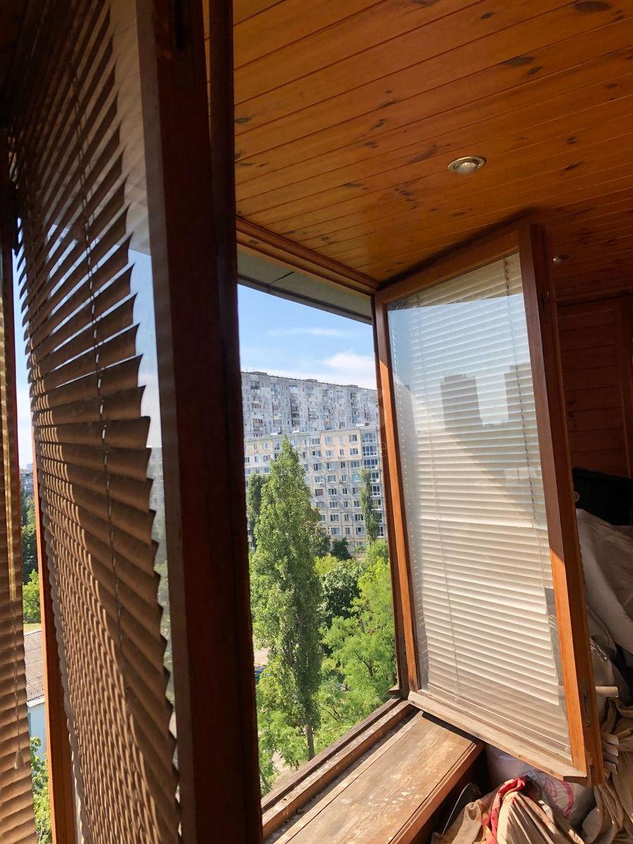 3k apartment vul. Bereznjakivs'ka 14А8
