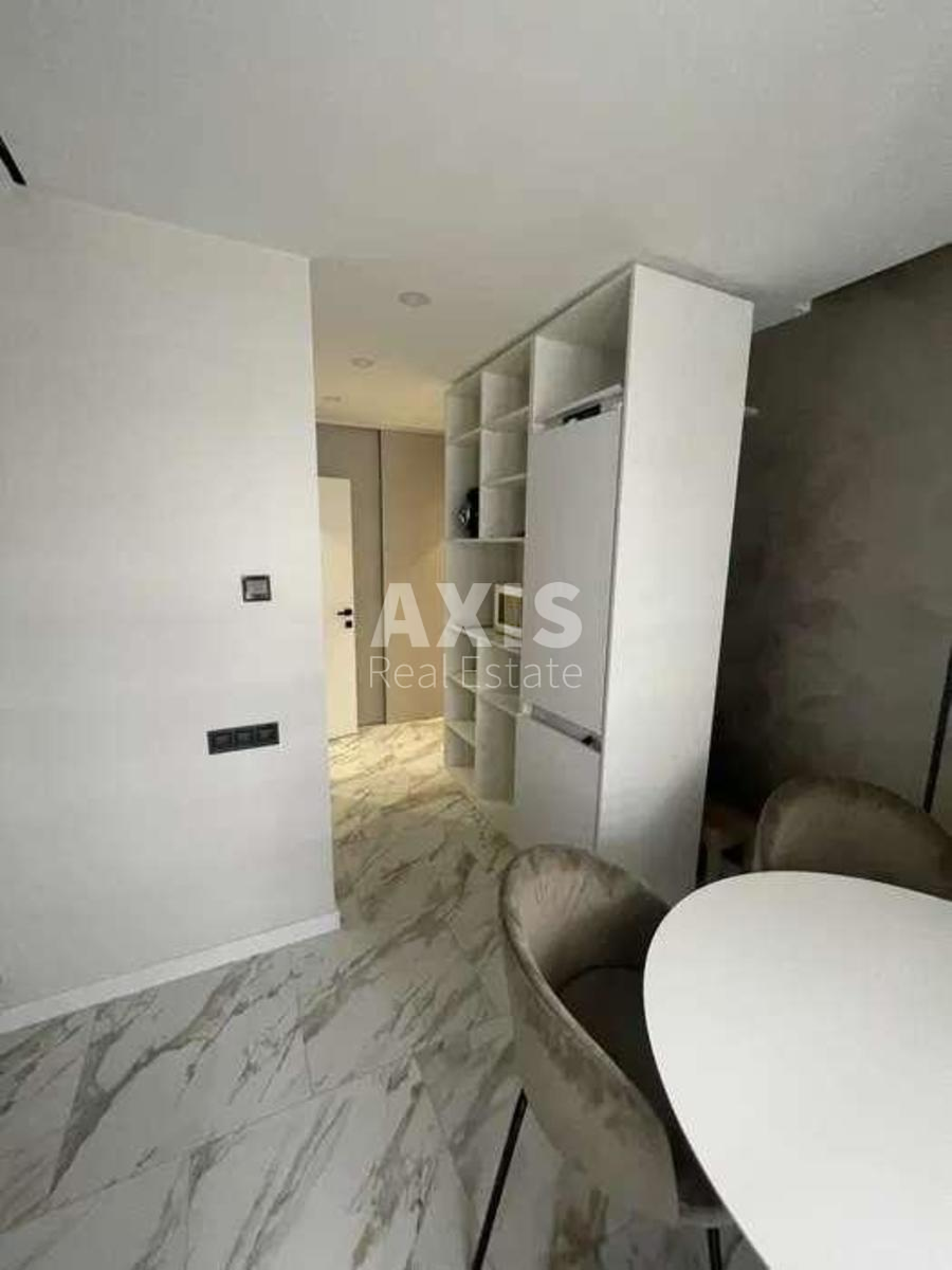 2к квартира ул. Довженко 16297371