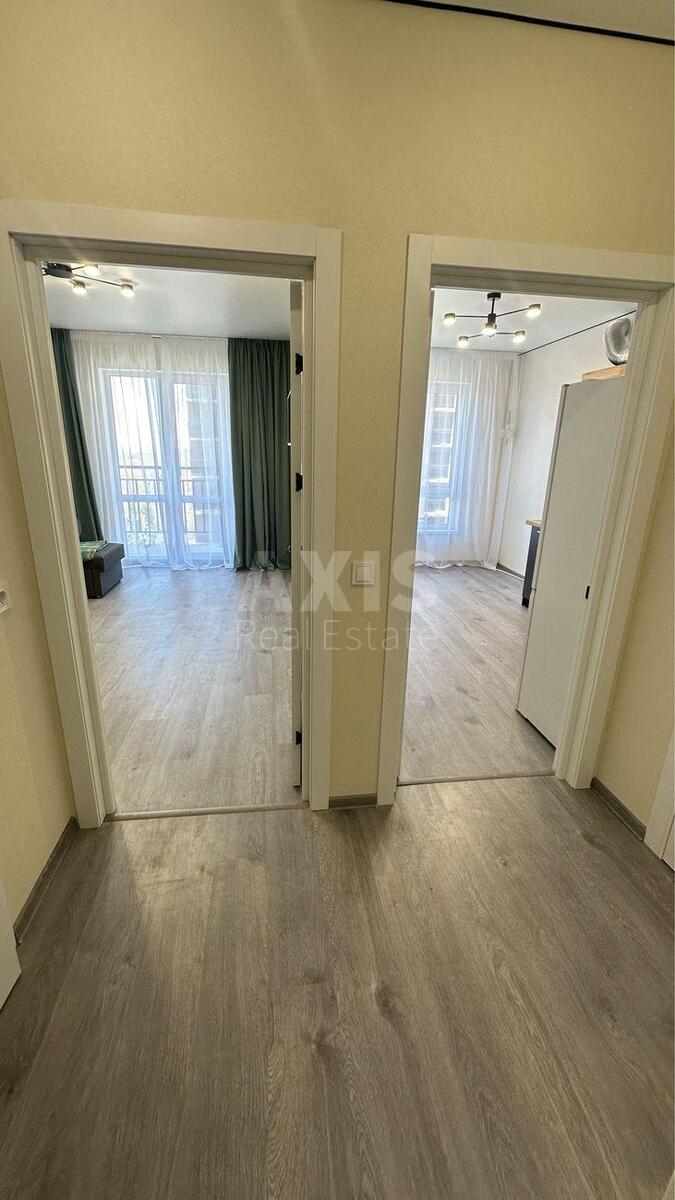 1k apartment vul. Metrologichna 1099