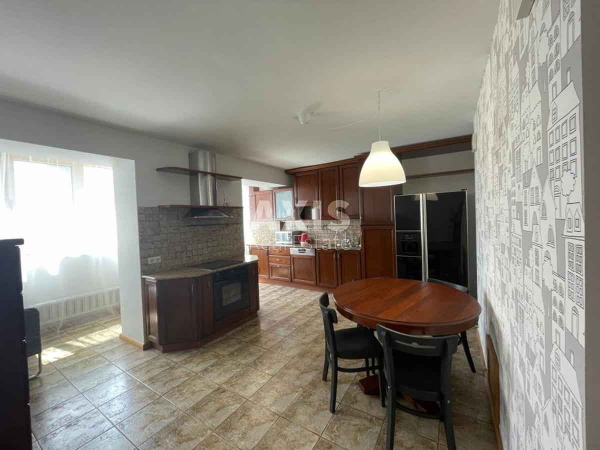 3к квартира ул. Антоновича 913
