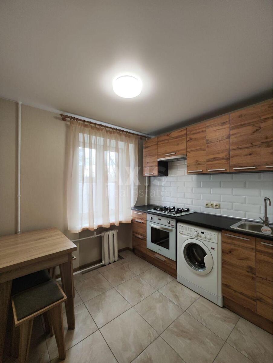 2k apartment vul. Myshyna Myhajla 230
