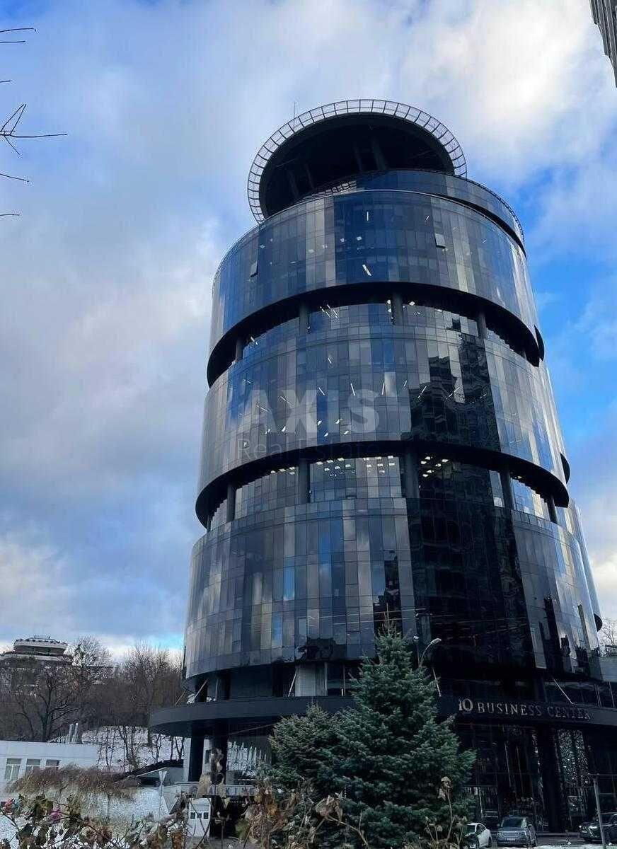 Office vul. Strutyns'kogo Sergija 13/15, 231m20
