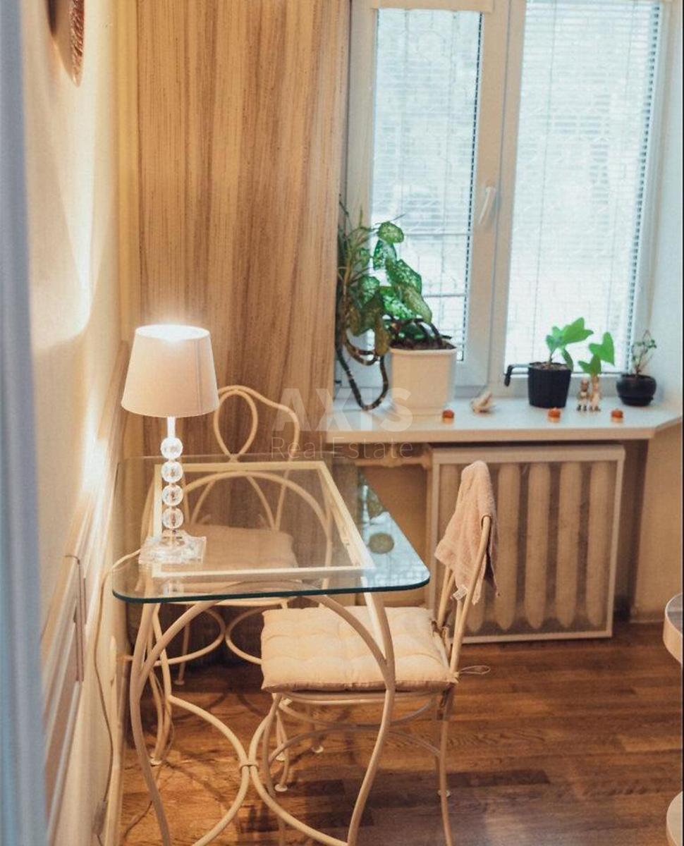 1k apartment vul. Lebedjeva Akademika 65