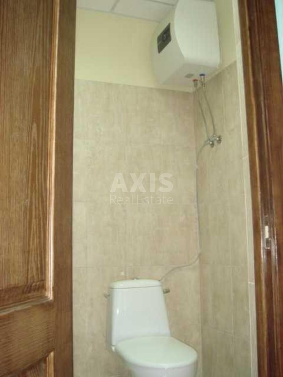 Office vul. Antonovycha 103А, 183m2594567