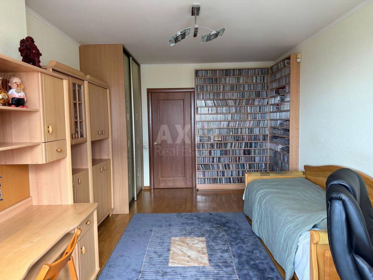 3к квартира пр-т Палладина Академика 222