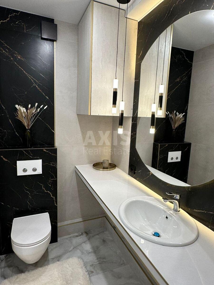 1k apartment vul. Myhajla Maksymovycha 246