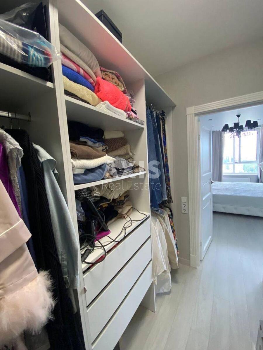 1k apartment vul. Universytets'ka 235998511