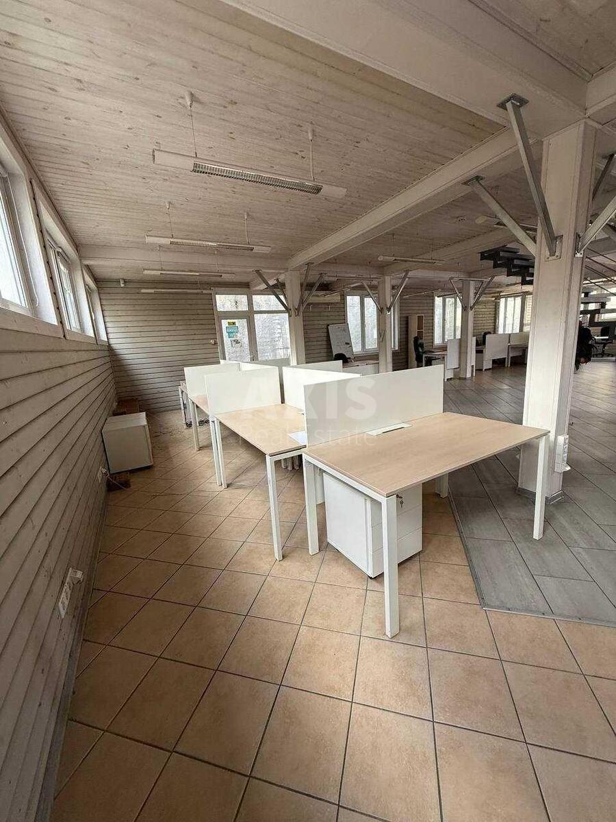 Office vul. Nyzhn'ojurkivs'ka 37, 745m2630520