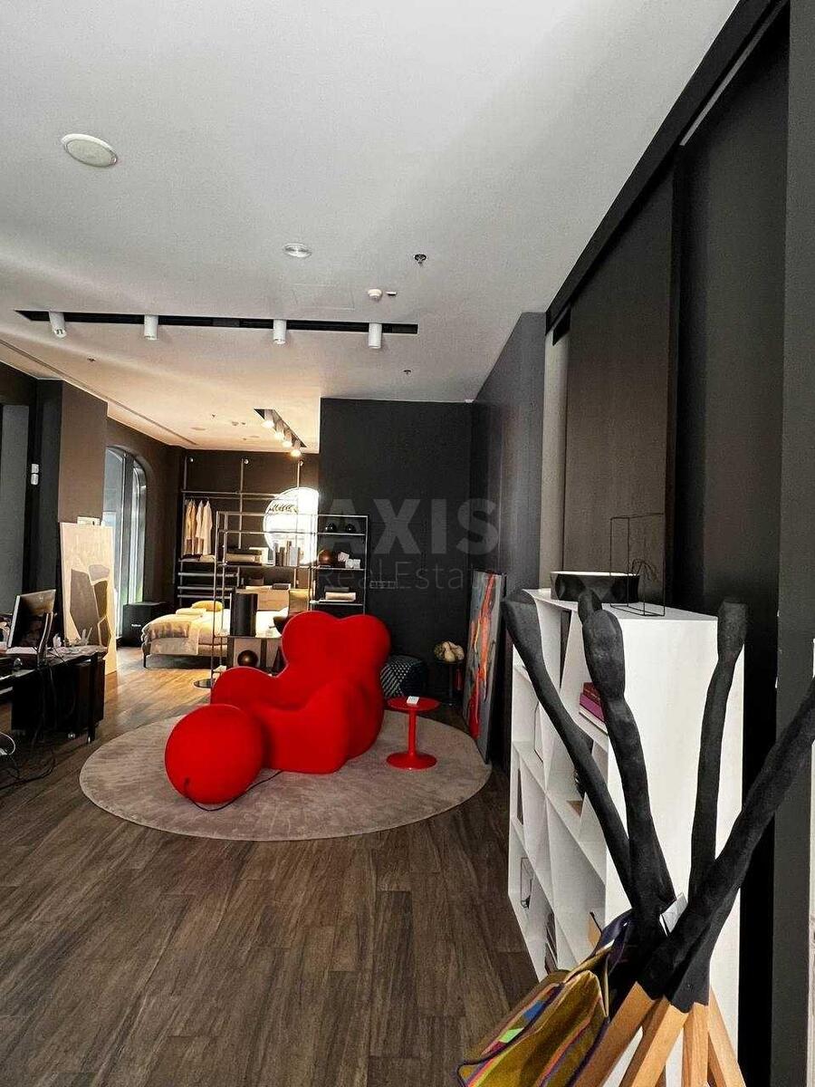 Office vul. Volodymyrs'ka 36, 257m2588534