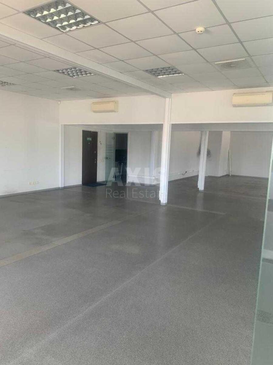 Office pr-t Vidradnyj 95Г, 198m24