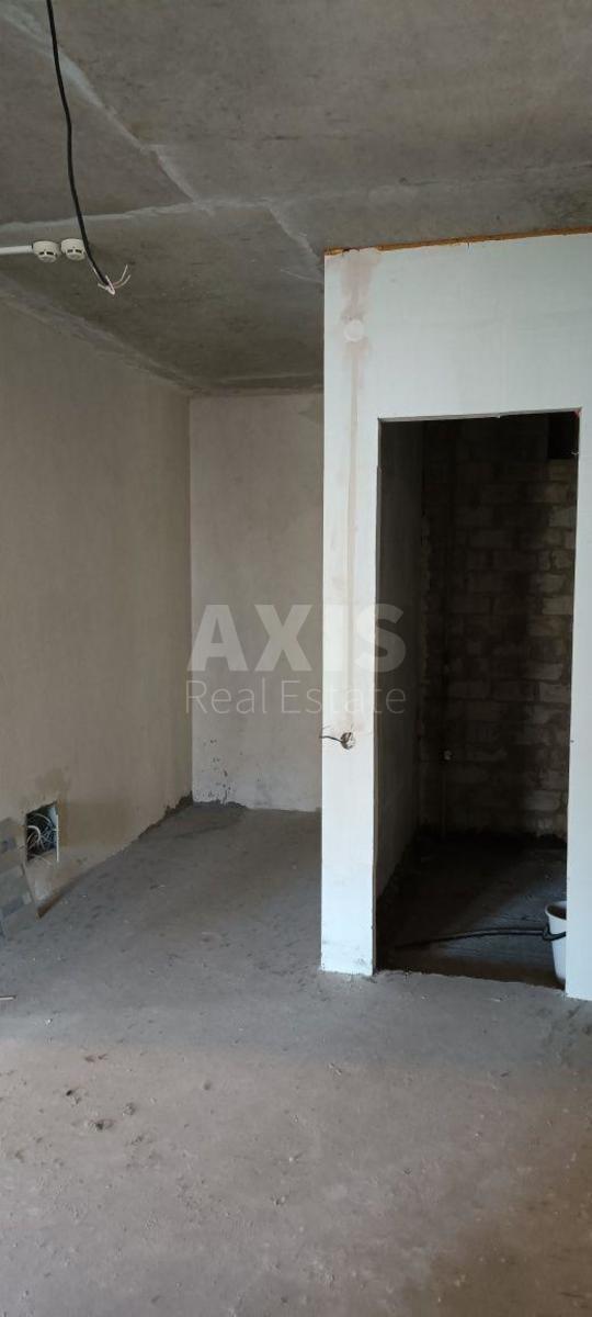 2k apartment vul. Saperno-Slobids'ka 226