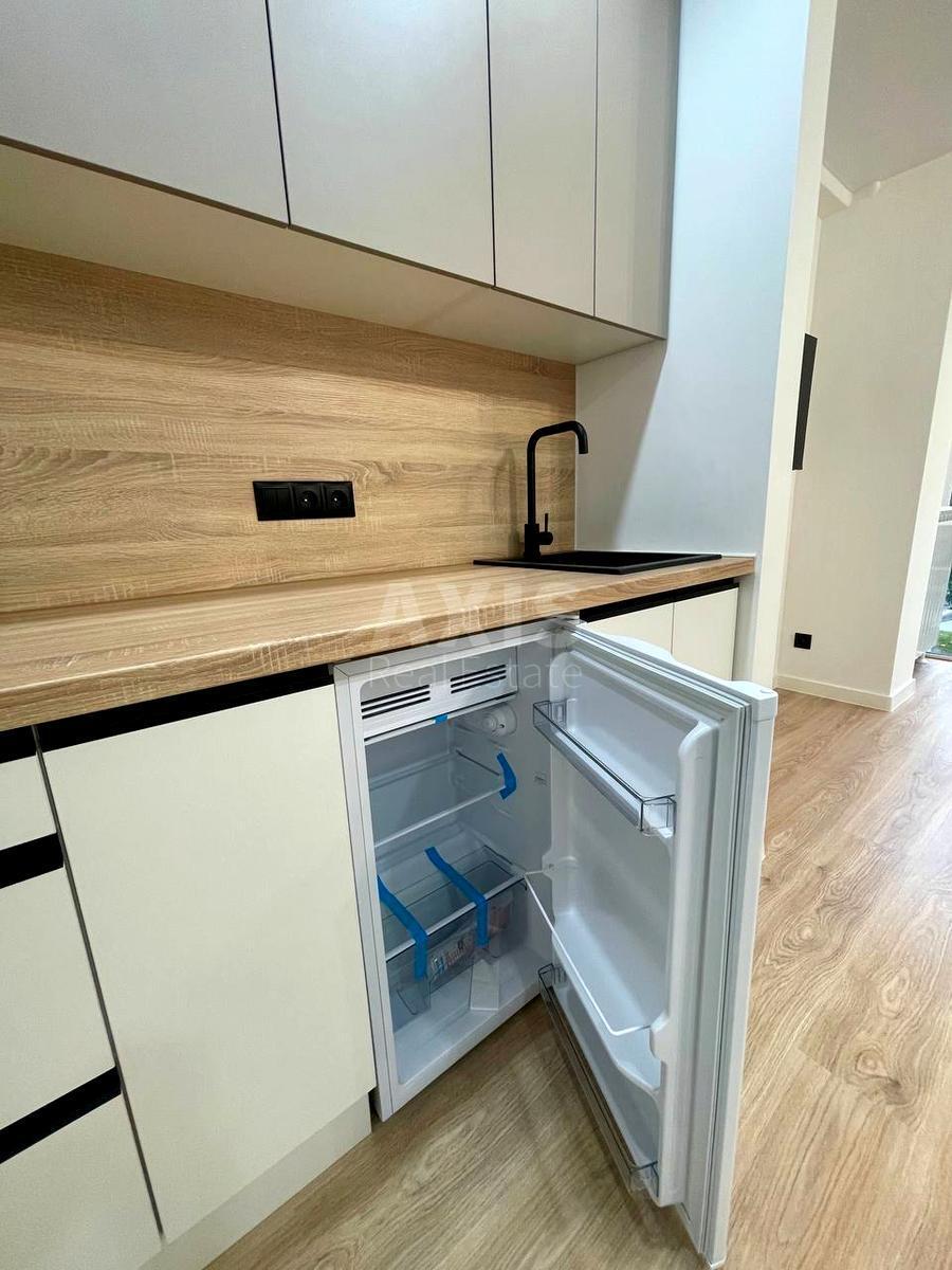 1k apartment vul. Junosti 9638758