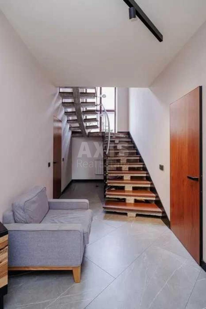 House vul. Sadova 54-a, 415m2, Kyiv city5982610