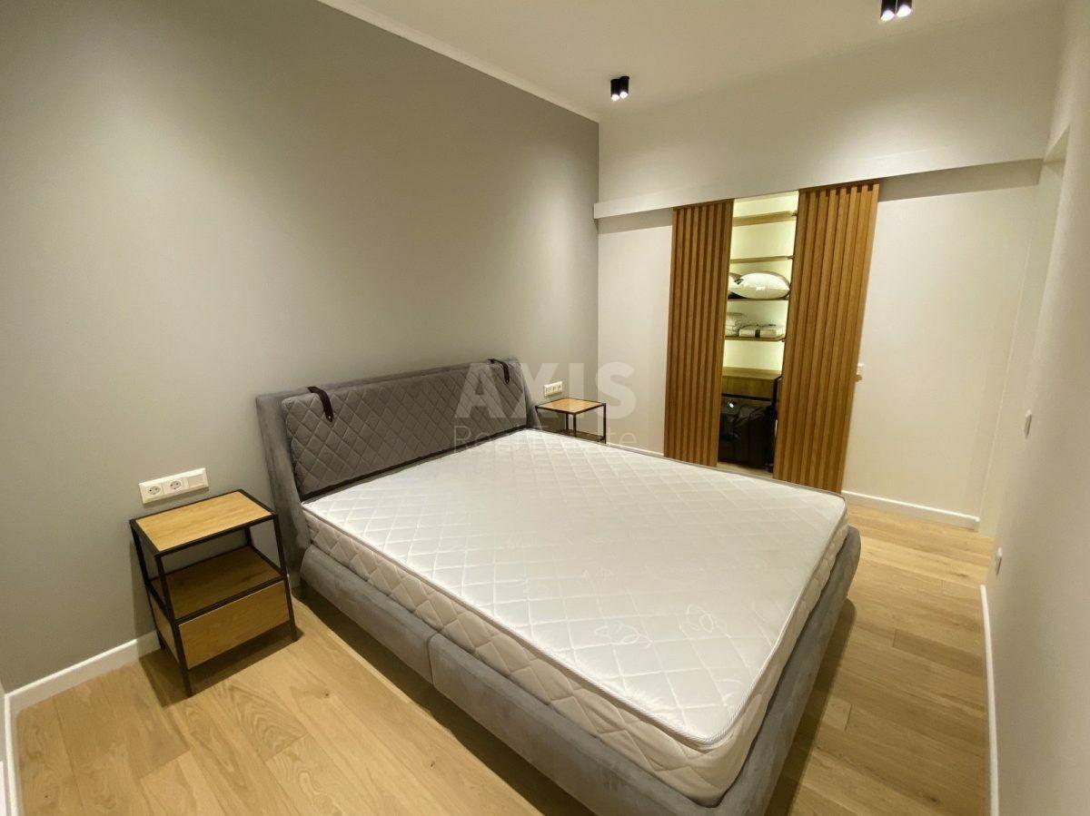 2k apartment vul. Rejtars'ka 214